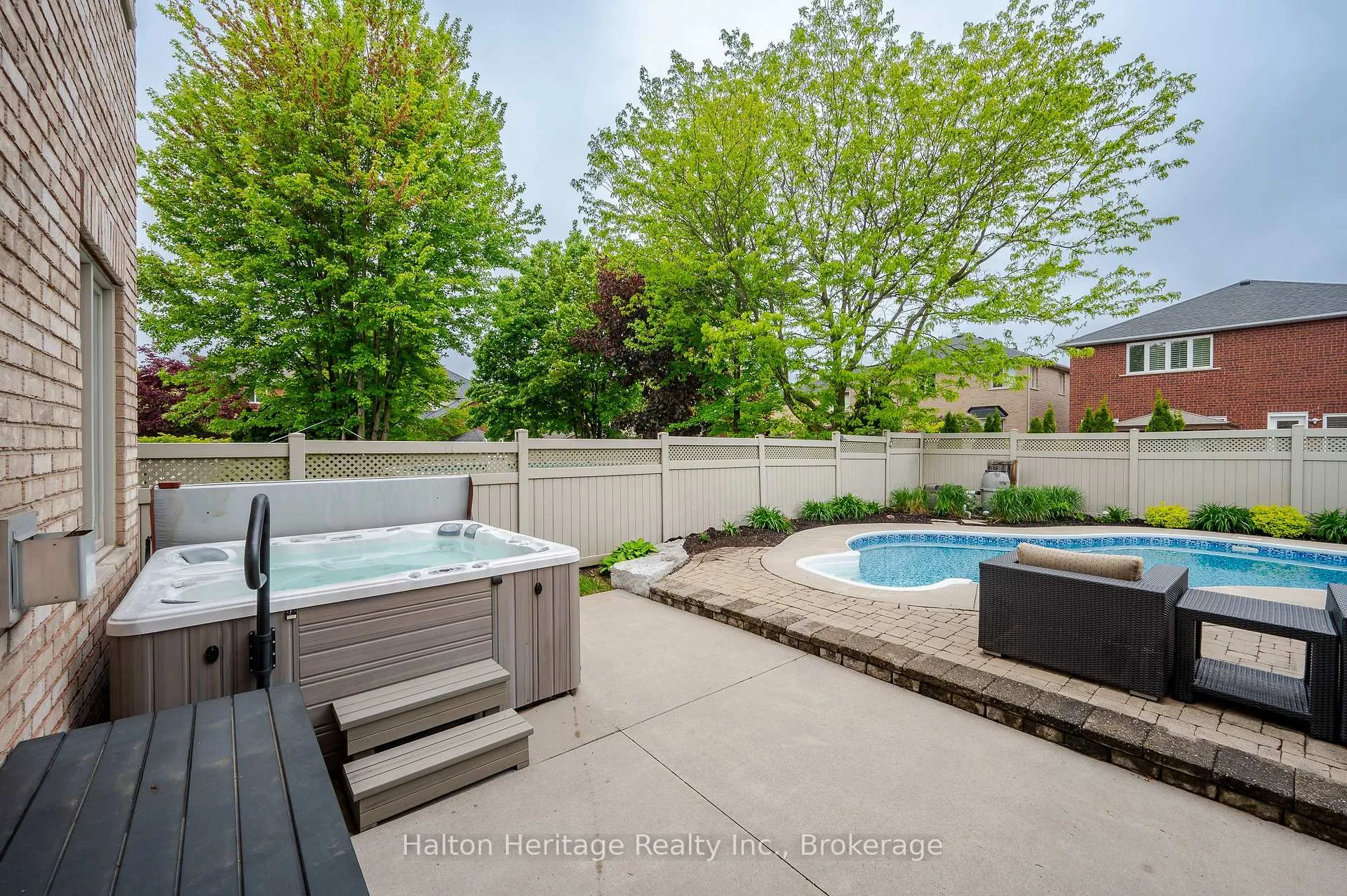 Photo 26 of 67 Commando Court, Hamilton, Waterdown — HOMEH