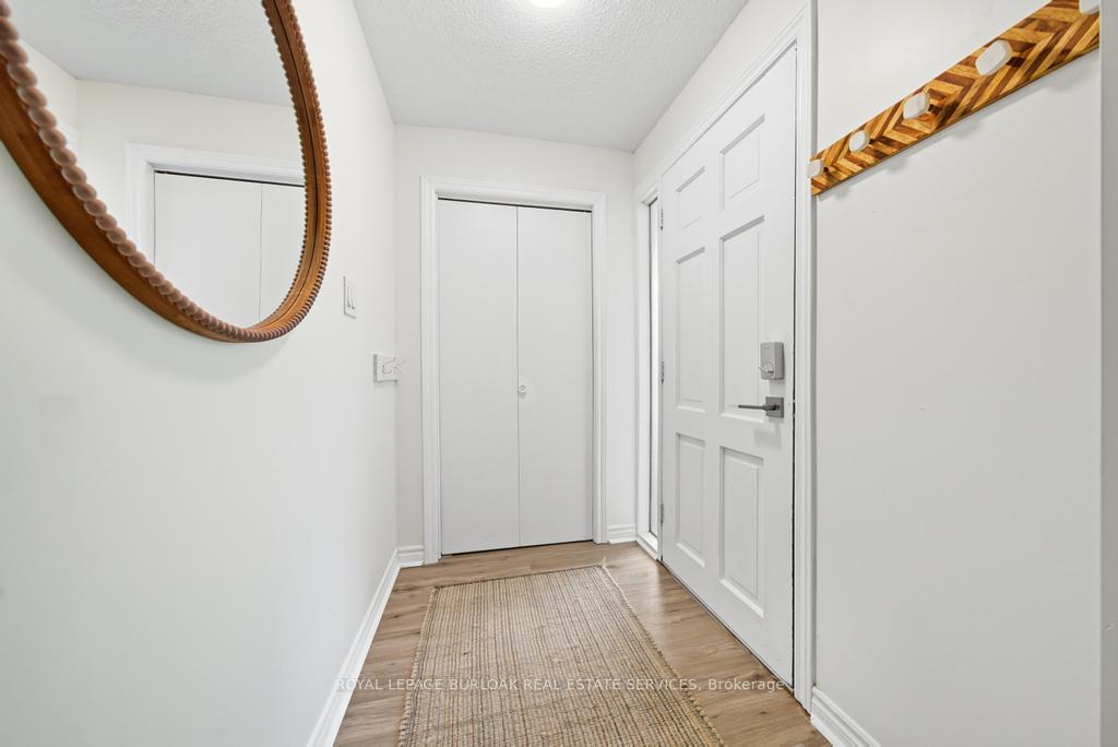 Photo 7 of 749 Hager Avenue, Burlington, Brant — HOMEH