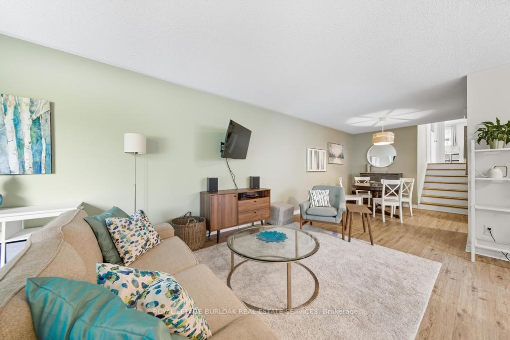 Photo 8 of 749 Hager Avenue, Burlington, Brant — HOMEH