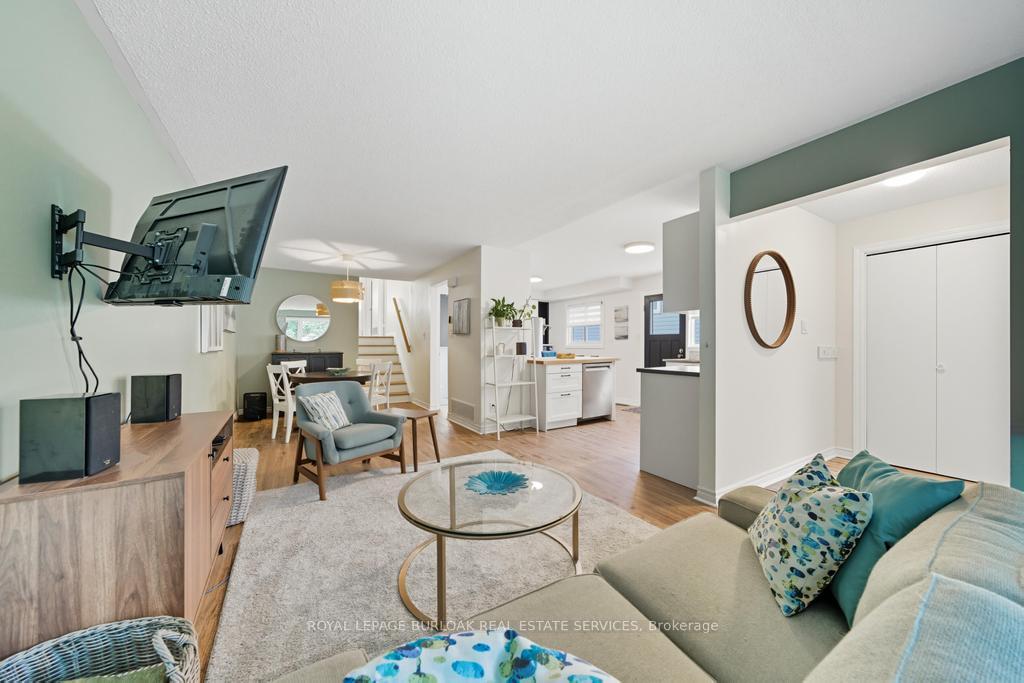 Photo 9 of 749 Hager Avenue, Burlington, Brant — HOMEH