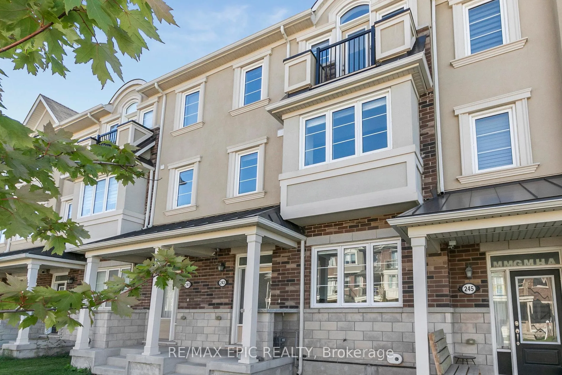 Photo 1 of 243 Rustle Woods Avenue, Markham, Cornell — HOMEH