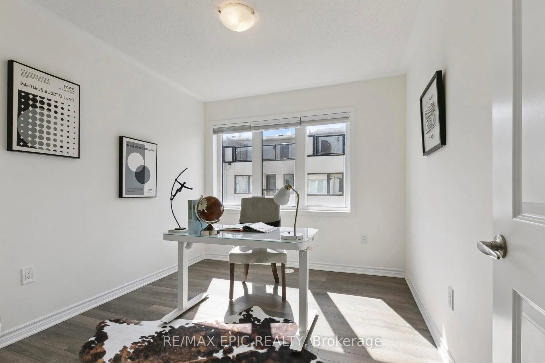 Photo 22 of 243 Rustle Woods Avenue, Markham, Cornell — HOMEH