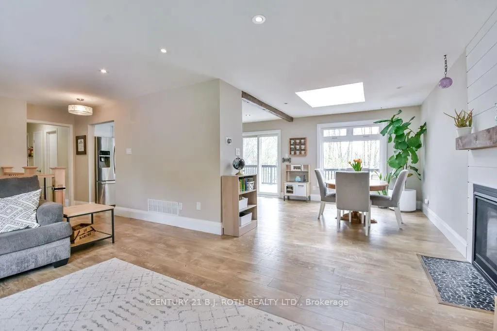 Photo 9 of 53 Belmont Crescent, Springwater, Midhurst — HOMEH