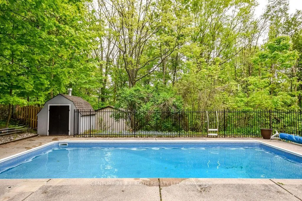 Photo 31 of 53 Belmont Crescent, Springwater, Midhurst — HOMEH