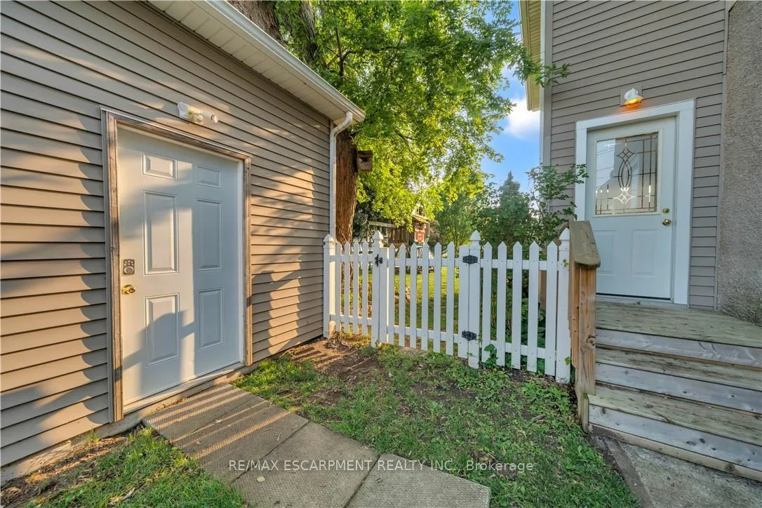 Photo 40 of 644 Elm Street, Port Colborne, Main Street — HOMEH