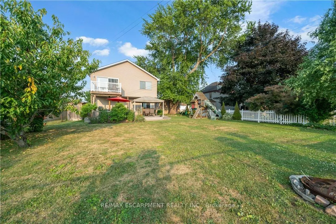 Photo 47 of 644 Elm Street, Port Colborne, Main Street — HOMEH