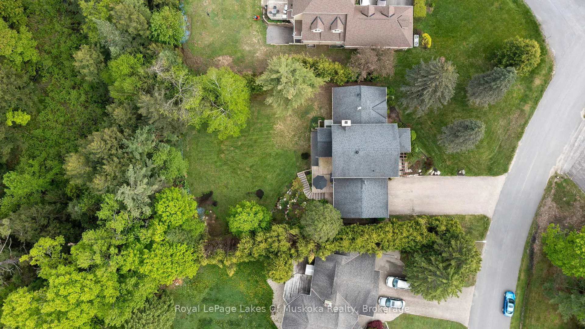 Photo 5 of 31 Curling Road, Bracebridge, Macaulay — HOMEH
