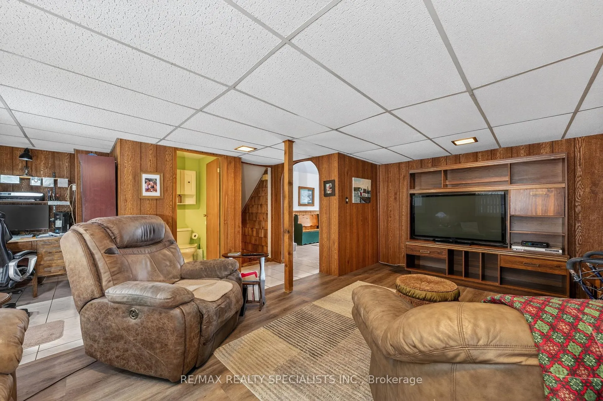 Photo 22 of 61 Moore Park Crescent, Halton Hills, Georgetown — HOMEH