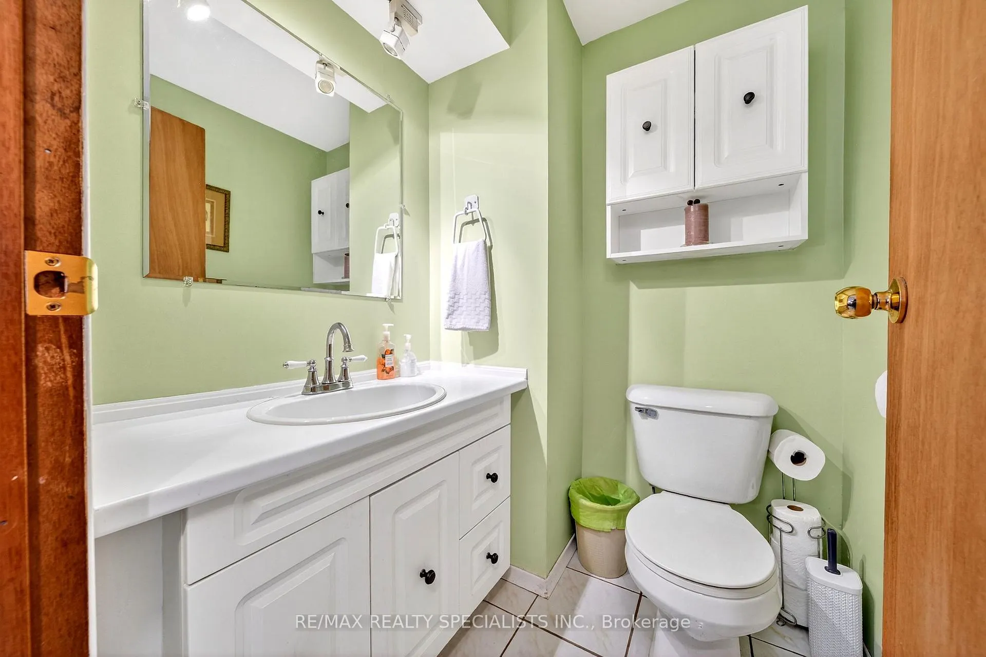Photo 25 of 61 Moore Park Crescent, Halton Hills, Georgetown — HOMEH
