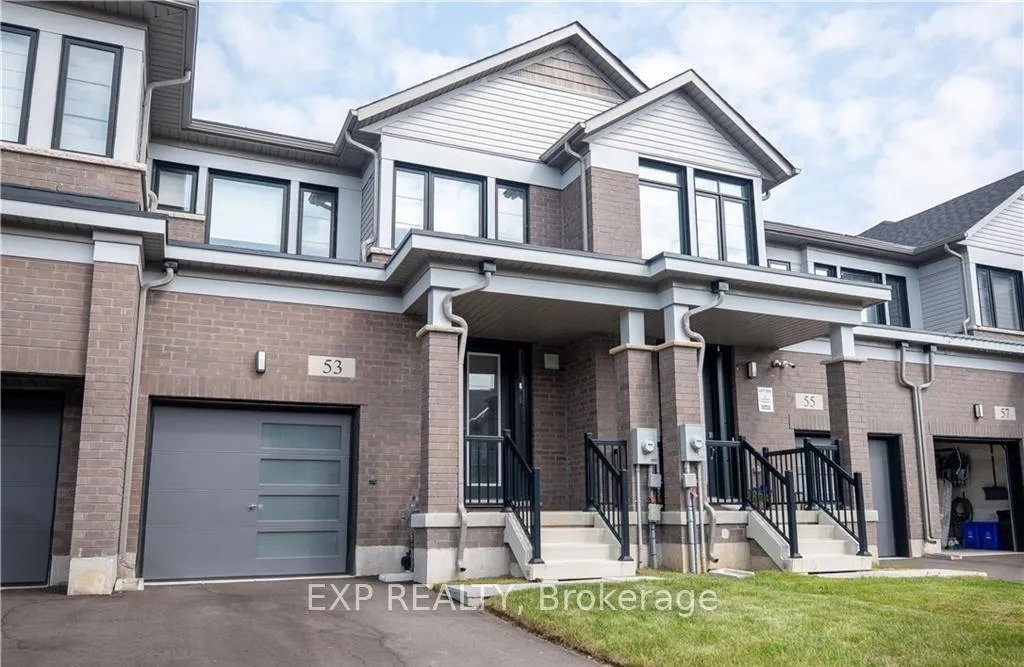 Photo 2 of 53 Freedom Crescent, Hamilton, Mount Hope — HOMEH