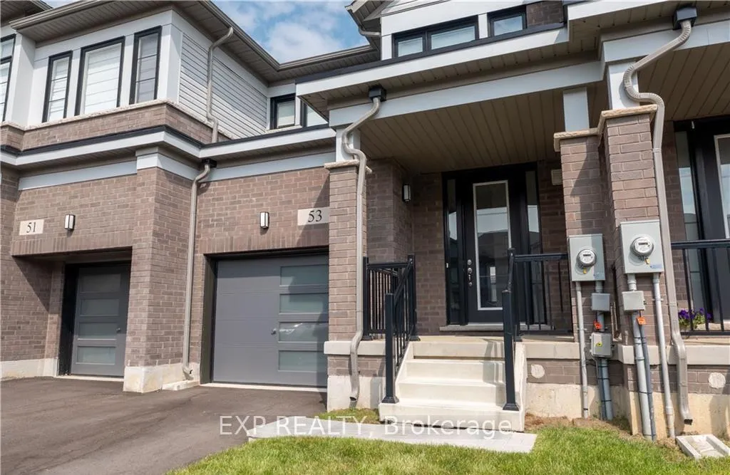 Photo 3 of 53 Freedom Crescent, Hamilton, Mount Hope — HOMEH