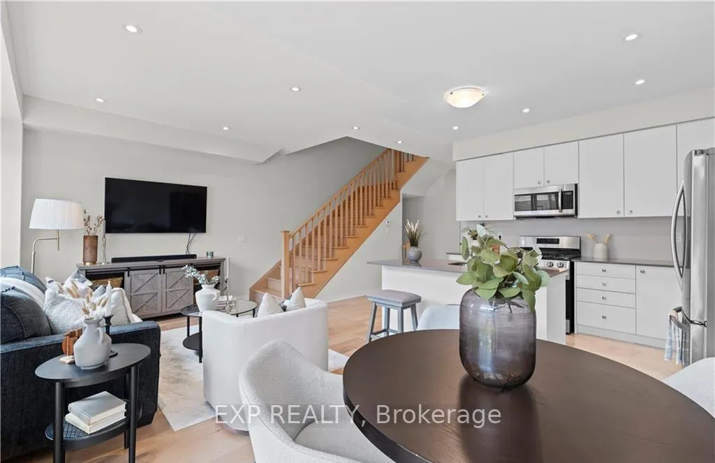 Photo 14 of 53 Freedom Crescent, Hamilton, Mount Hope — HOMEH
