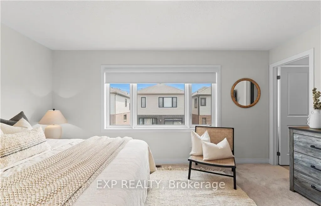 Photo 30 of 53 Freedom Crescent, Hamilton, Mount Hope — HOMEH