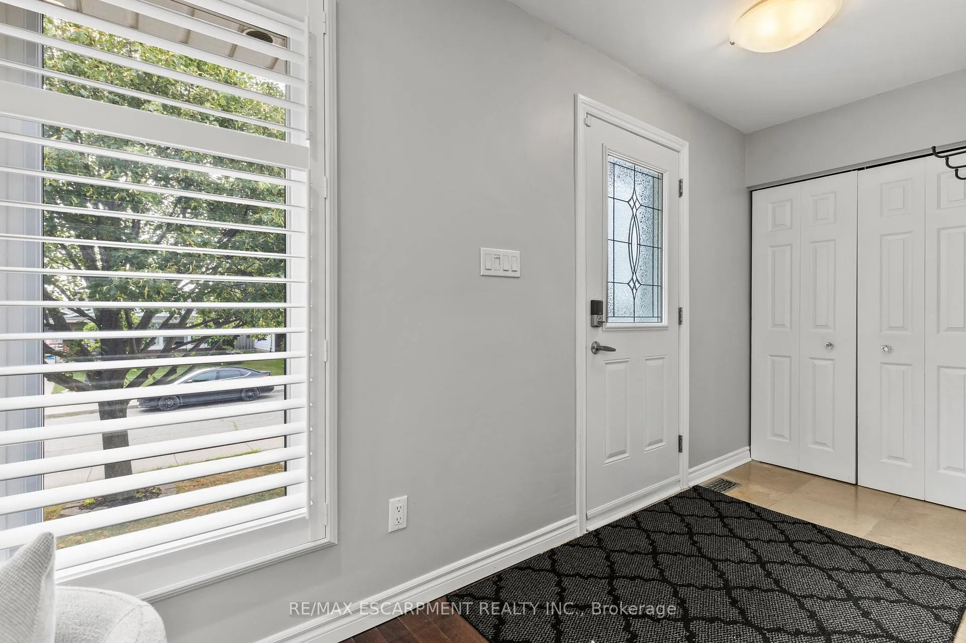Photo 5 of 20 Leduc Street, Hamilton, Lisgar — HOMEH