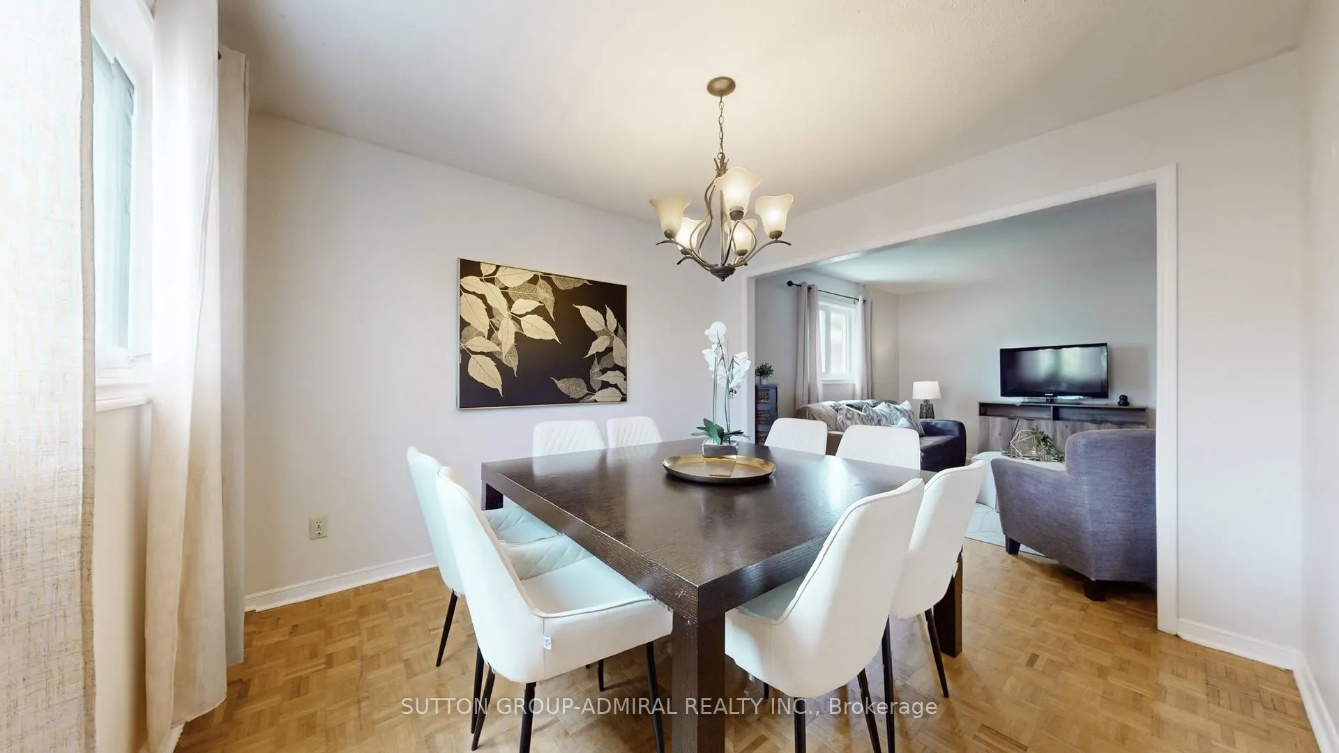 Photo 16 of 508 Chancellor Drive, Vaughan, East Woodbridge — HOMEH