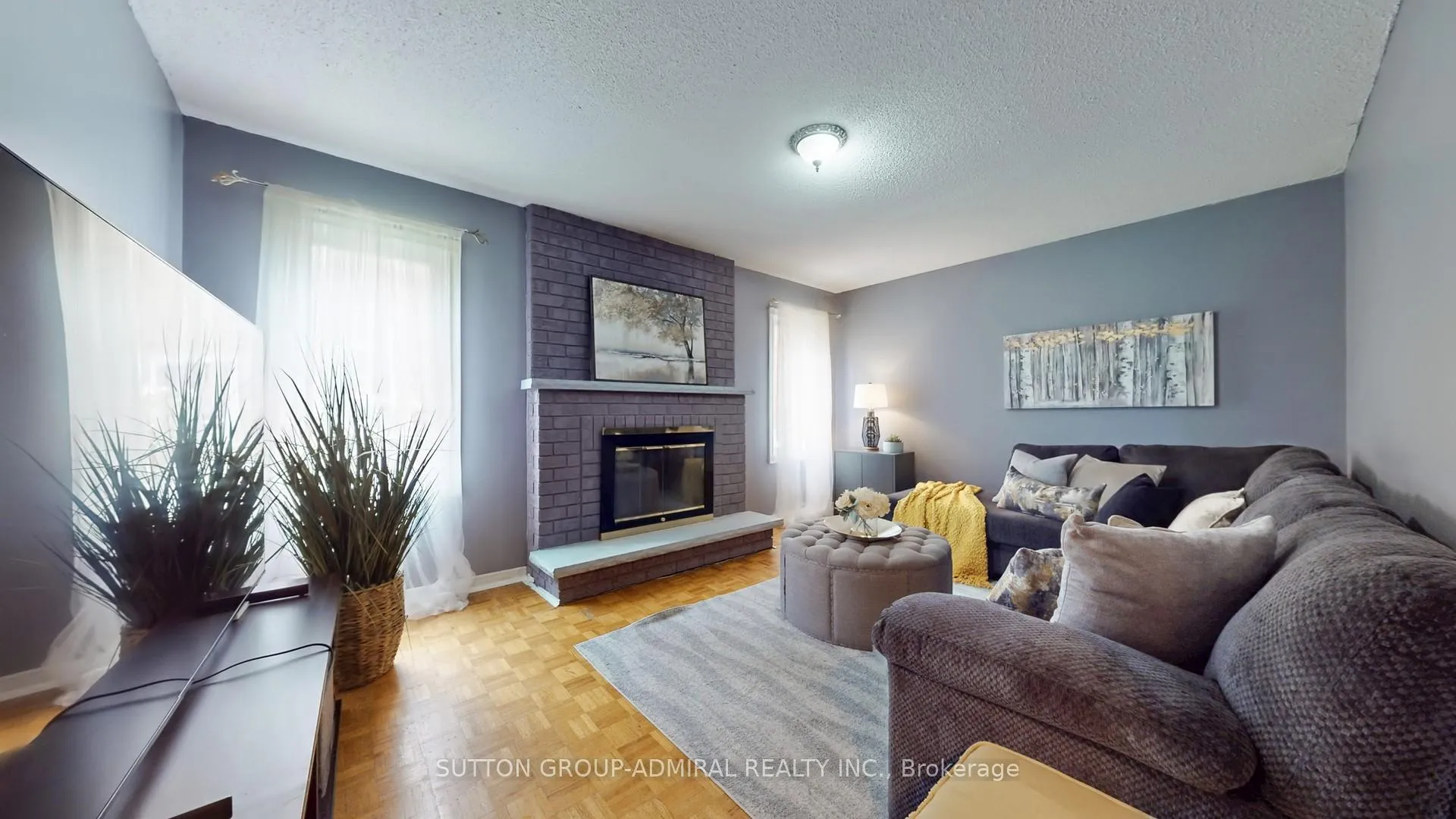 Photo 17 of 508 Chancellor Drive, Vaughan, East Woodbridge — HOMEH