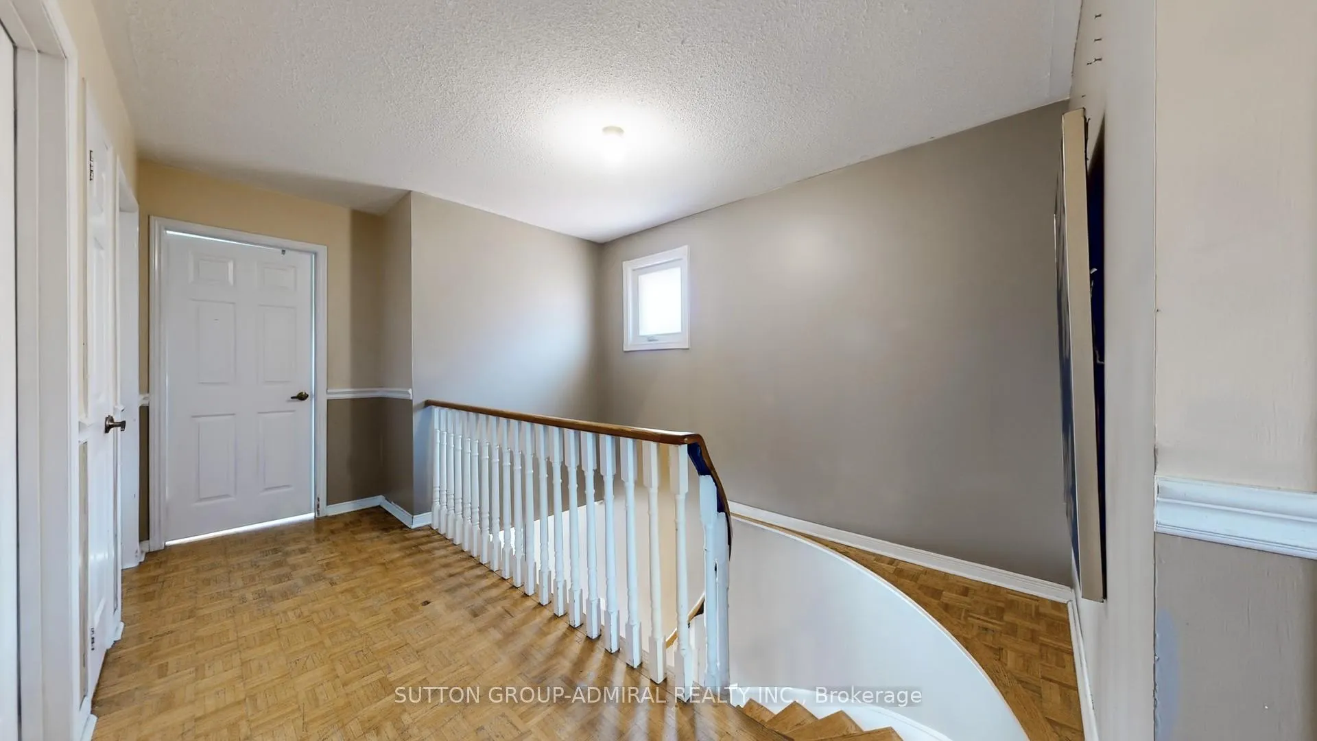 Photo 22 of 508 Chancellor Drive, Vaughan, East Woodbridge — HOMEH