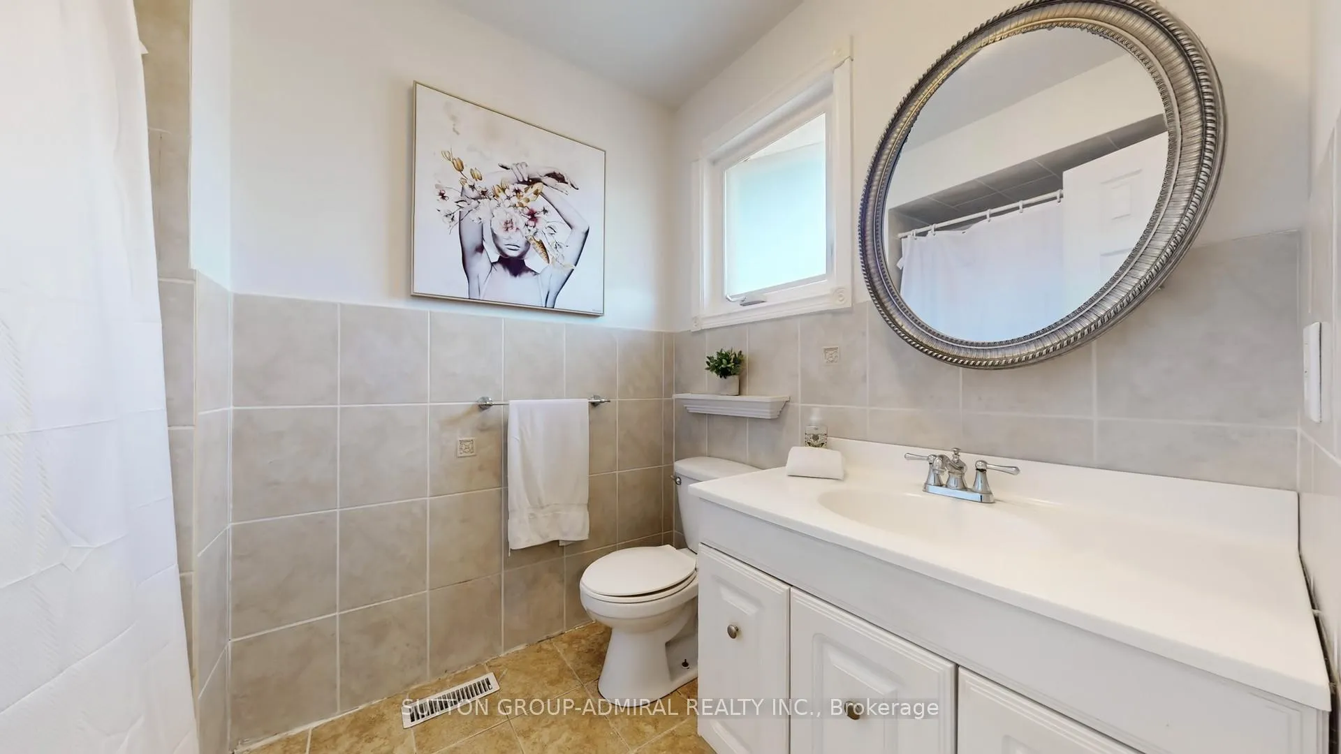 Photo 26 of 508 Chancellor Drive, Vaughan, East Woodbridge — HOMEH