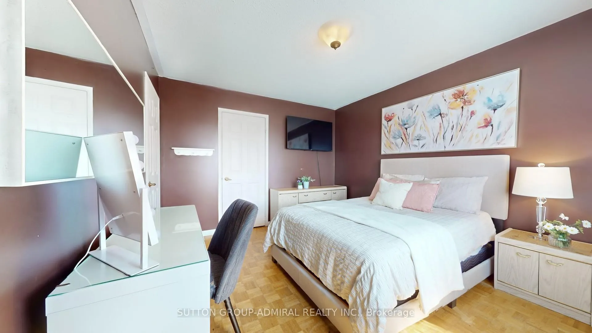 Photo 31 of 508 Chancellor Drive, Vaughan, East Woodbridge — HOMEH
