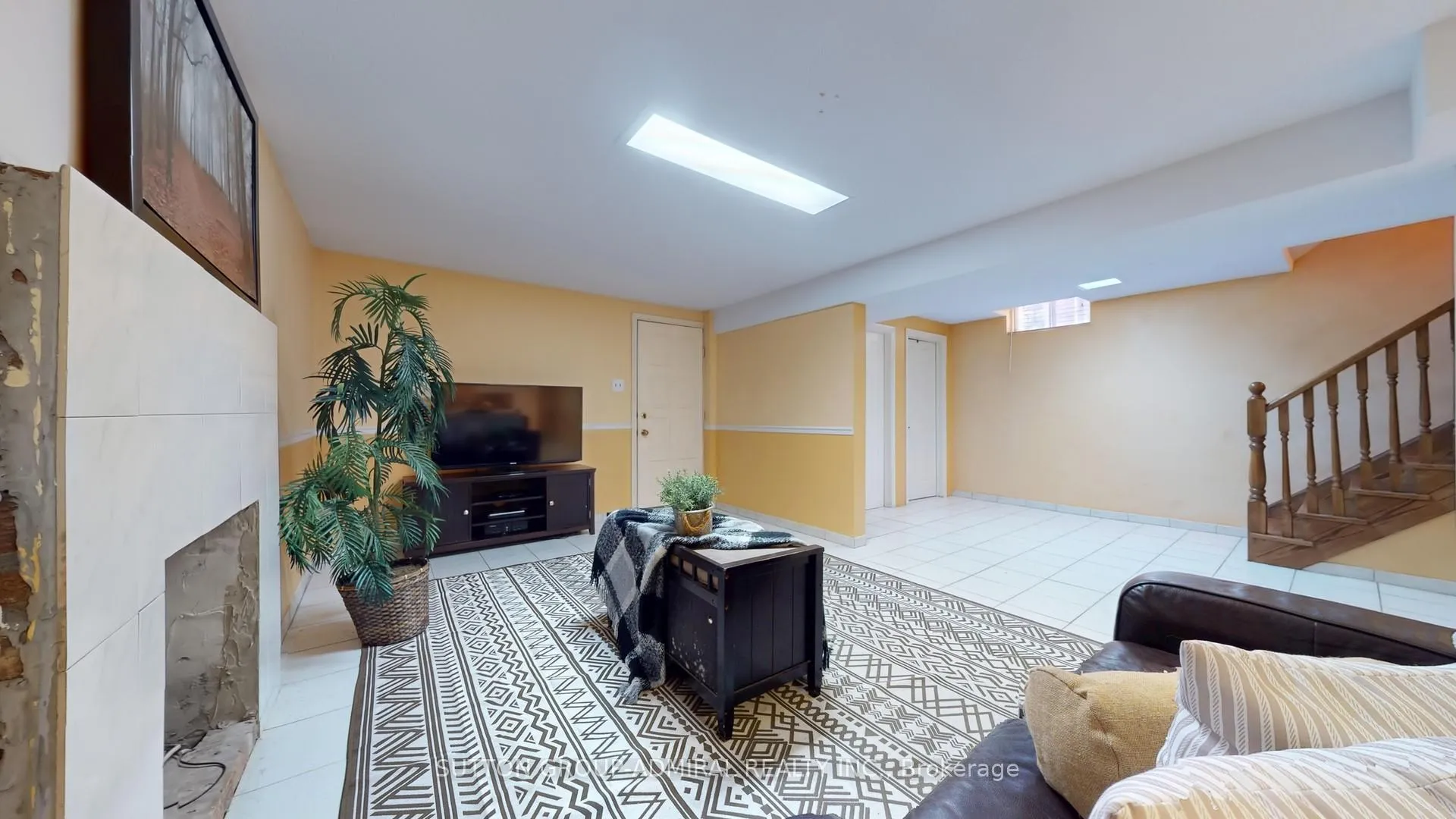 Photo 36 of 508 Chancellor Drive, Vaughan, East Woodbridge — HOMEH
