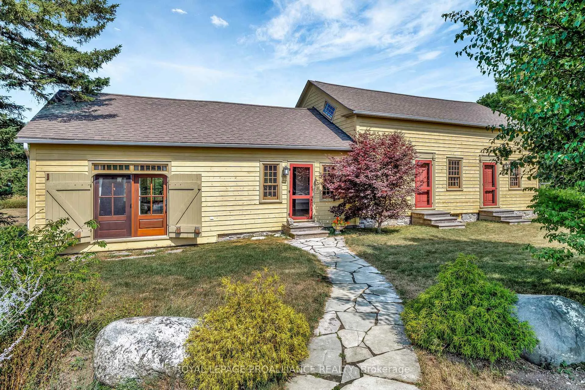 Photo 1 of 406 Salmon Point Road, Prince Edward County, Athol — HOMEH
