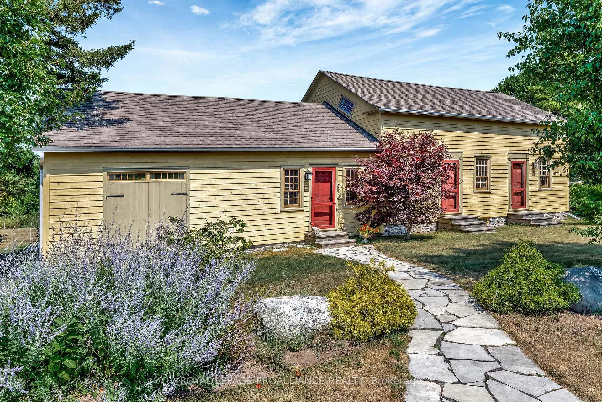 Photo 3 of 406 Salmon Point Road, Prince Edward County, Athol — HOMEH