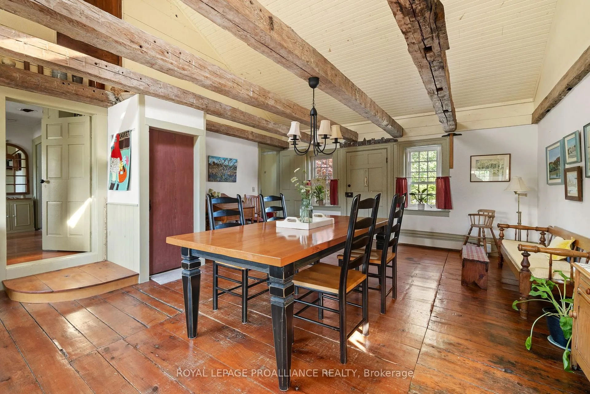 Photo 8 of 406 Salmon Point Road, Prince Edward County, Athol — HOMEH