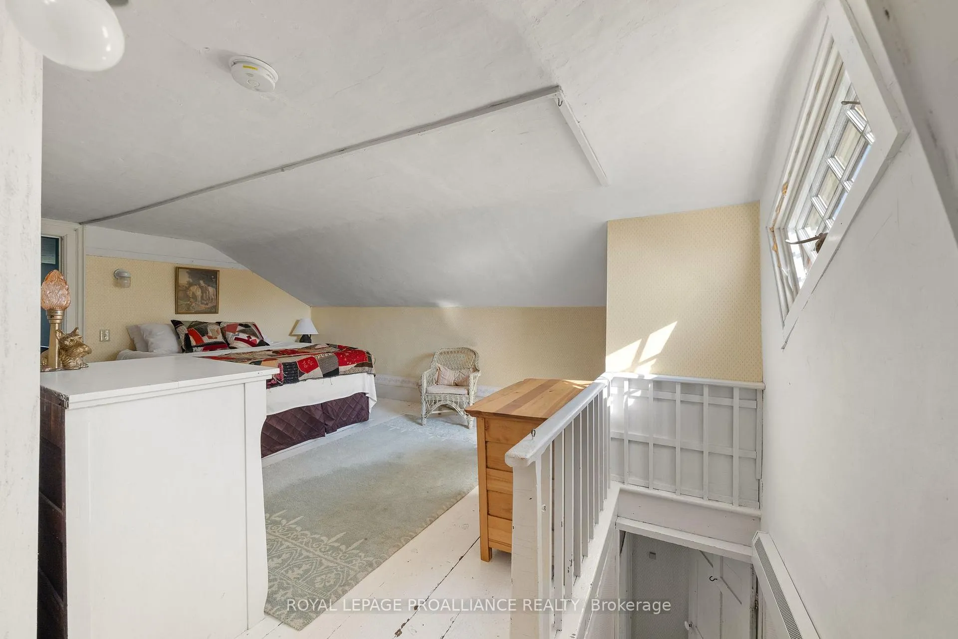Photo 31 of 406 Salmon Point Road, Prince Edward County, Athol — HOMEH