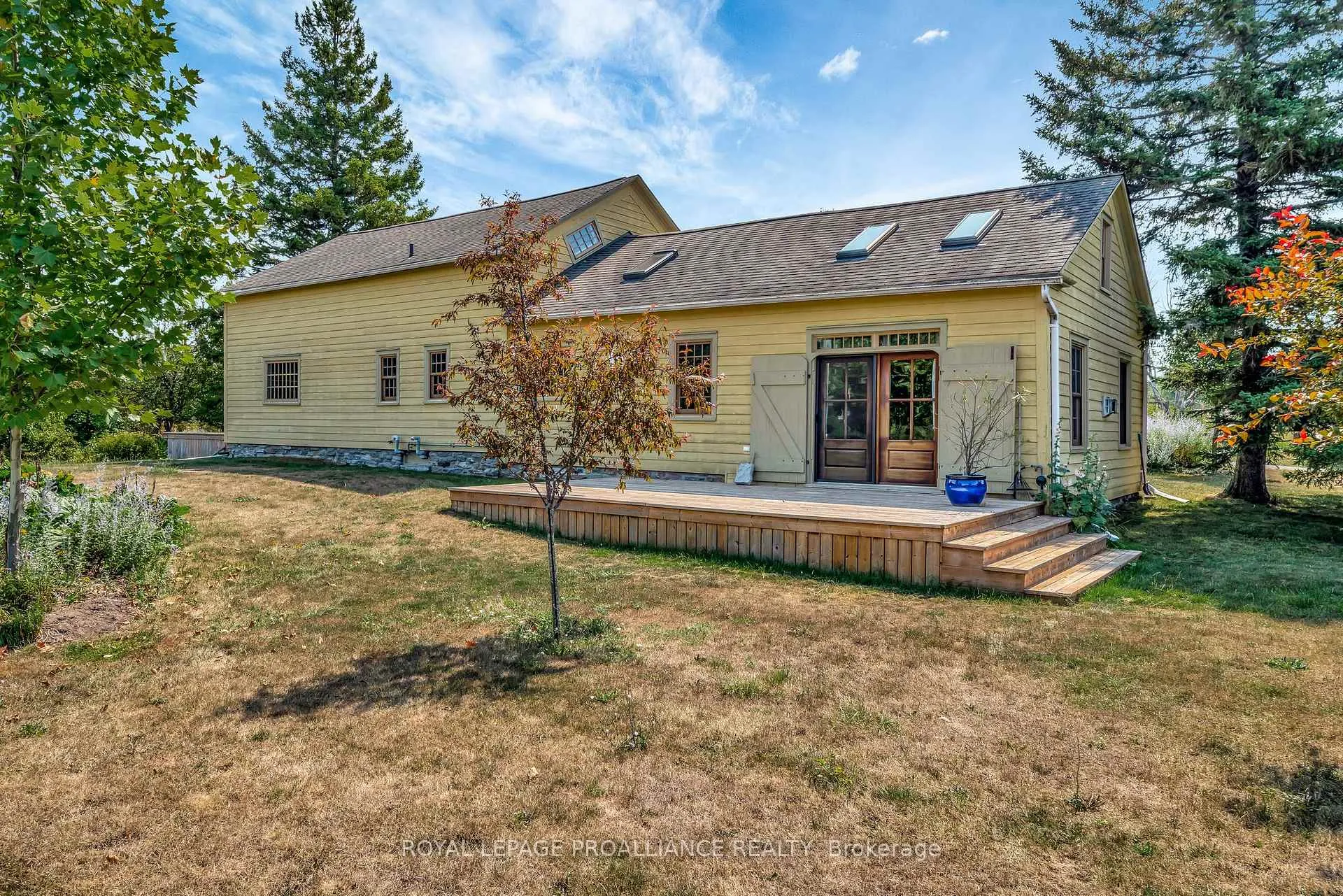 Photo 38 of 406 Salmon Point Road, Prince Edward County, Athol — HOMEH