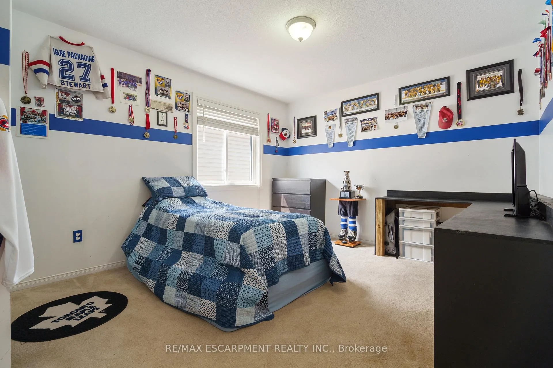 Photo 12 of 158 Voyager Pass, Hamilton, Binbrook — HOMEH