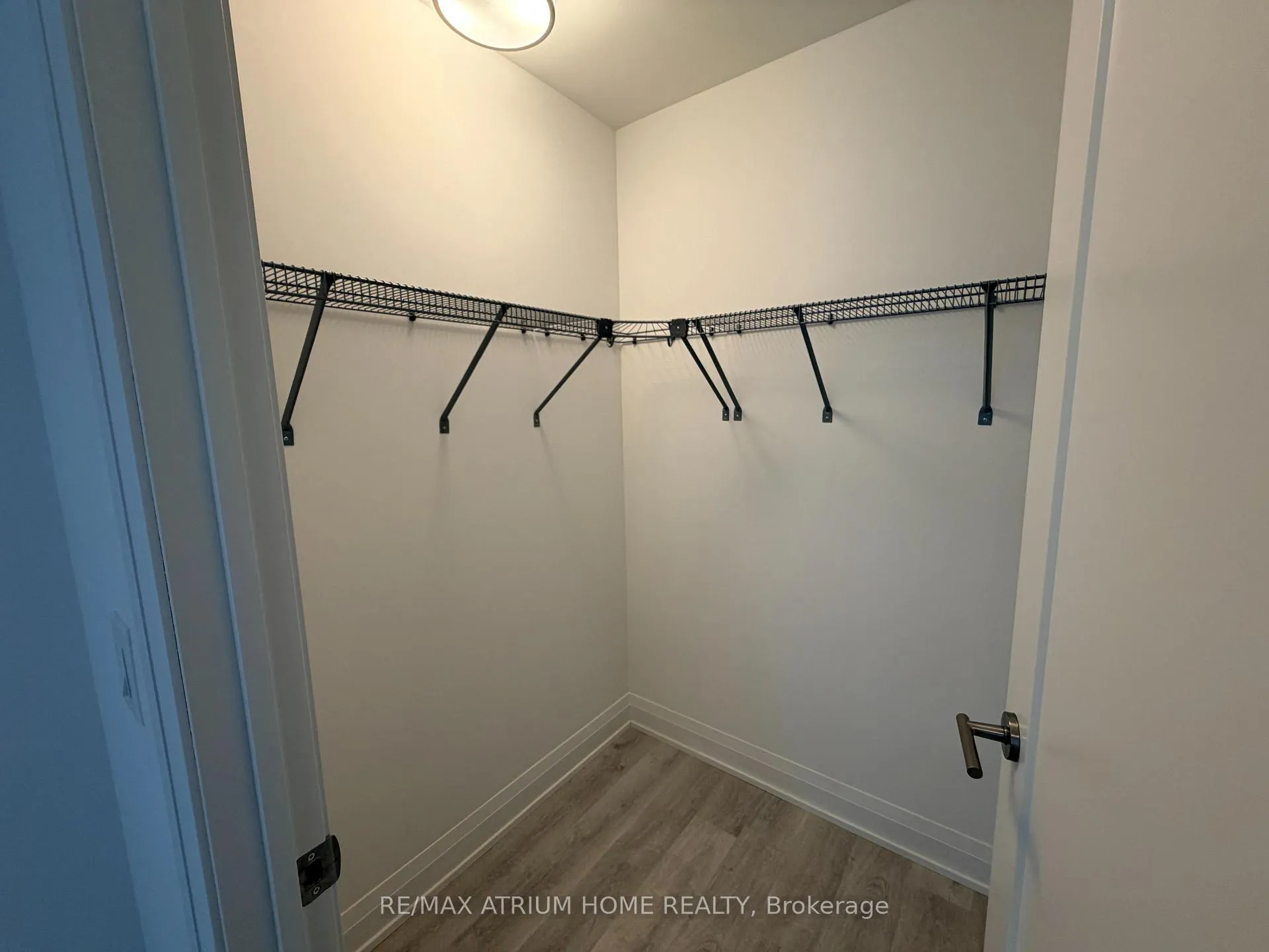 Photo 12 of Unit 1902, 65 Broadway Avenue, Toronto, Mount Pleasant West — HOMEH