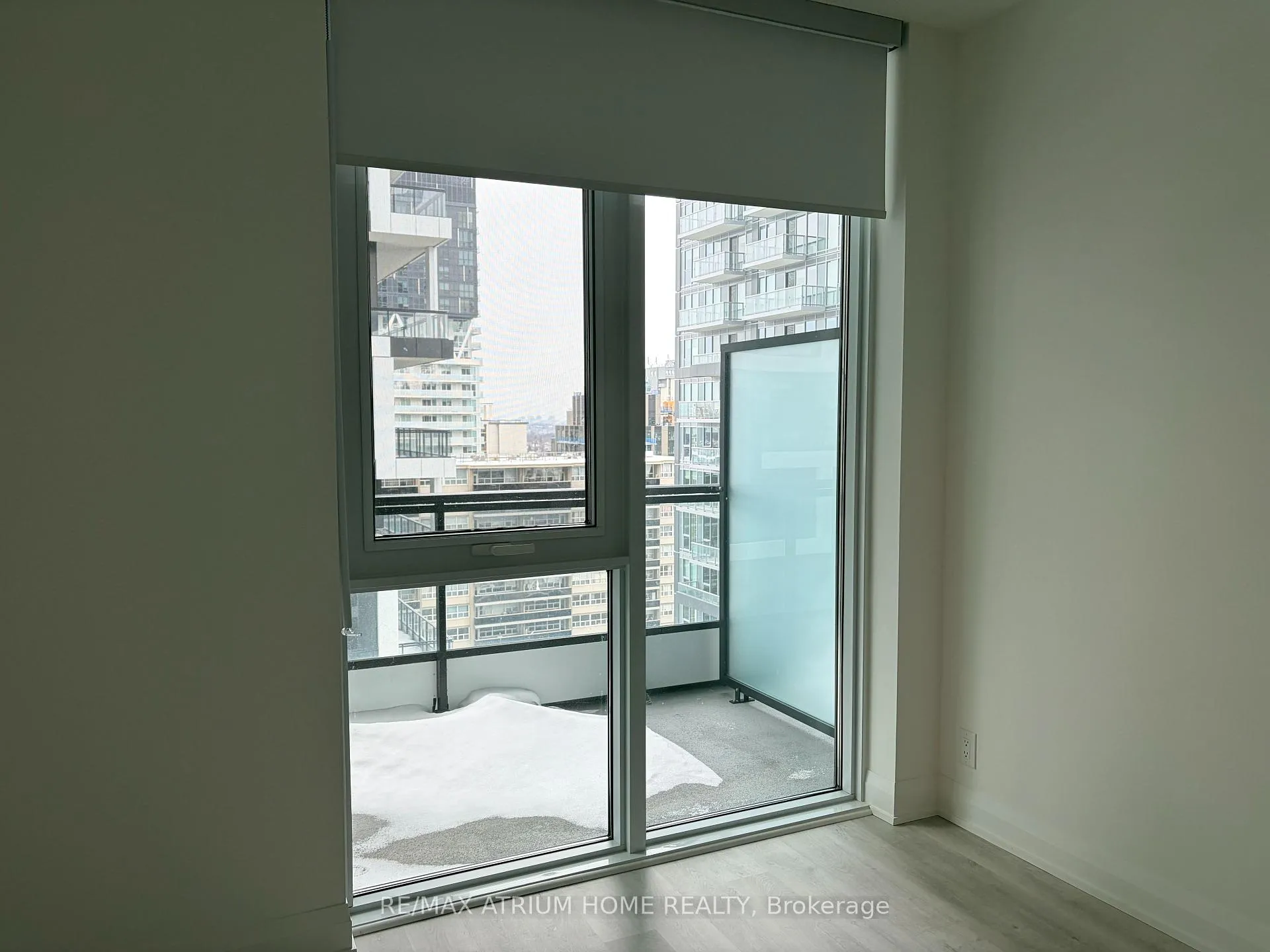 Photo 14 of Unit 1902, 65 Broadway Avenue, Toronto, Mount Pleasant West — HOMEH