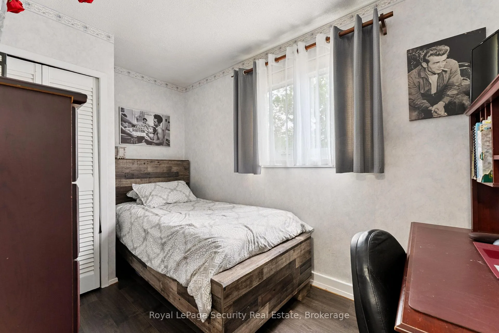 Photo 9 of 18 Ashley Street, Belleville, Thurlow Ward — HOMEH