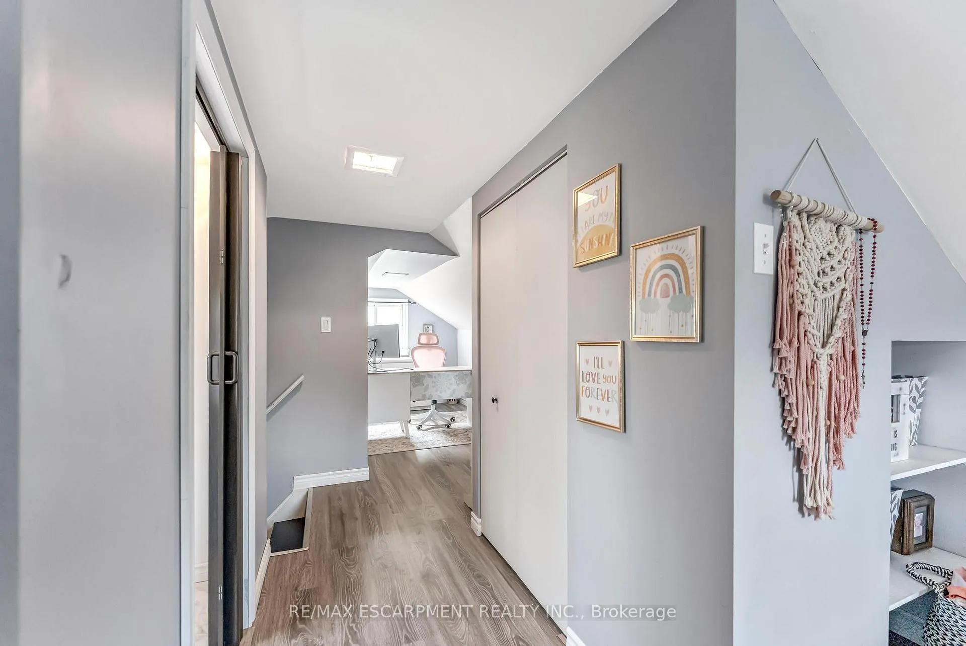 Photo 18 of 588 Cochrane Road, Hamilton, Rosedale — HOMEH