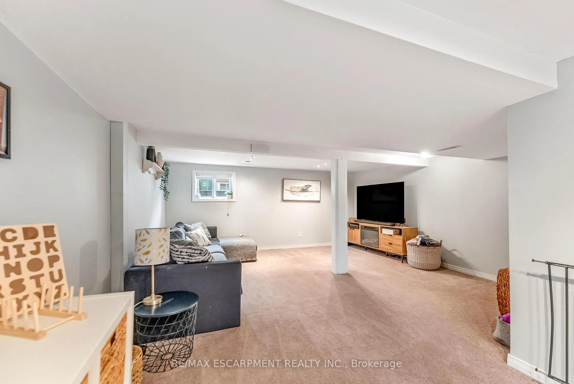 Photo 24 of 588 Cochrane Road, Hamilton, Rosedale — HOMEH