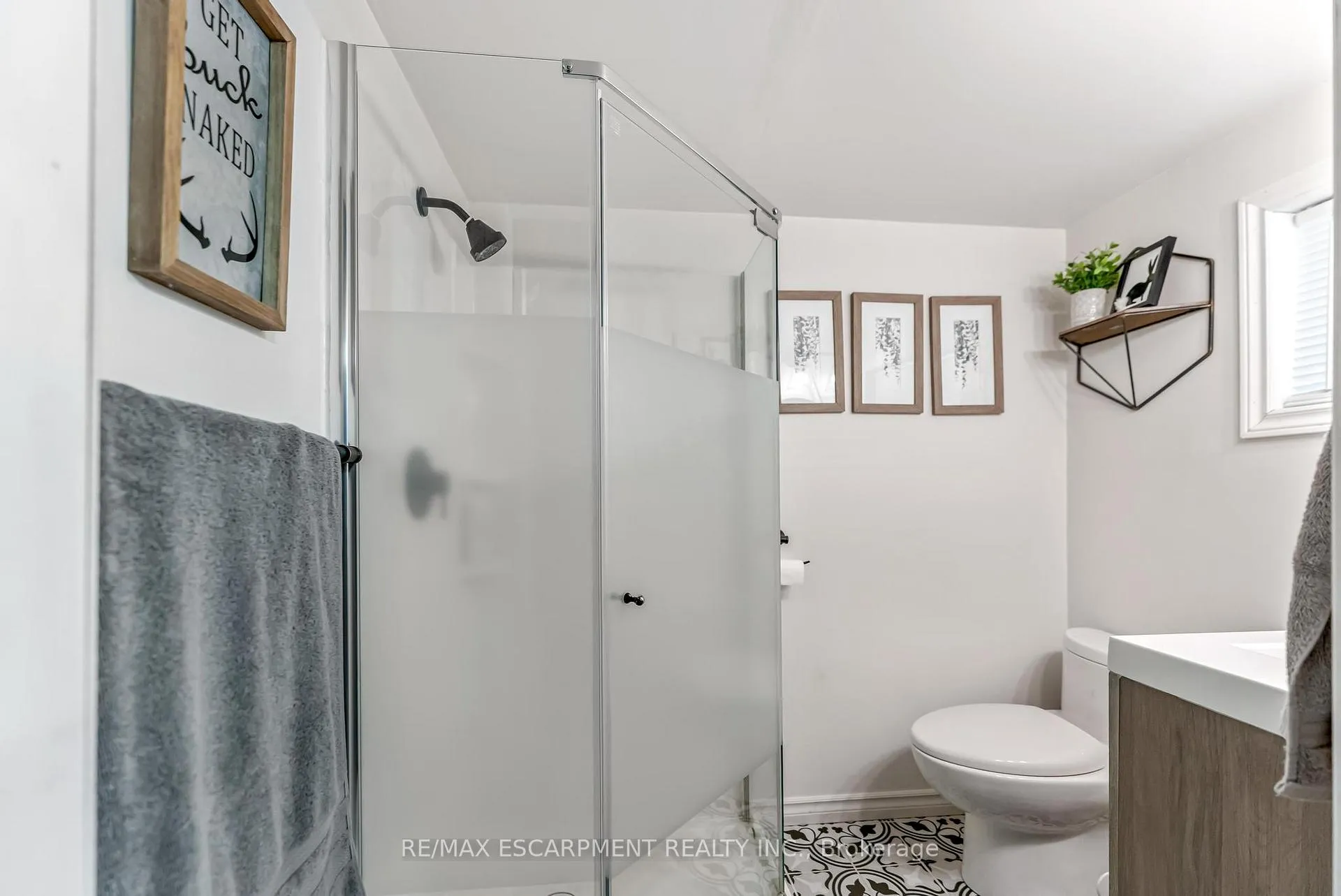 Photo 29 of 588 Cochrane Road, Hamilton, Rosedale — HOMEH