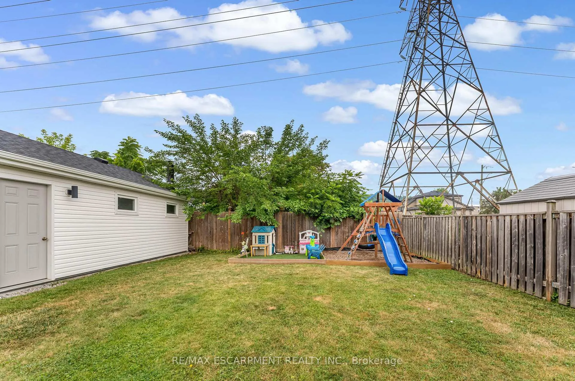 Photo 33 of 588 Cochrane Road, Hamilton, Rosedale — HOMEH