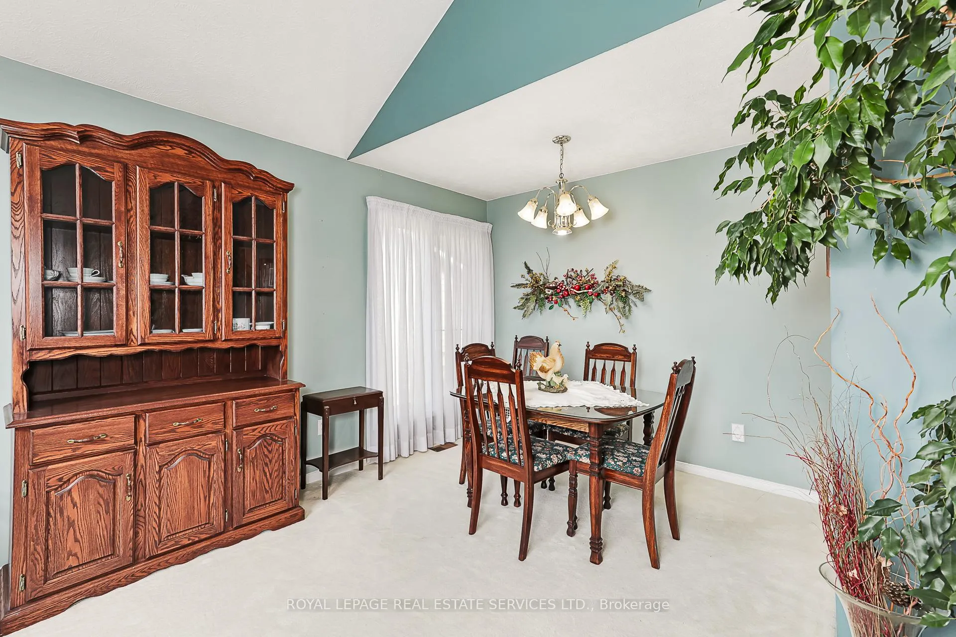 Photo 7 of 32 Pollard Drive, Meaford — HOMEH