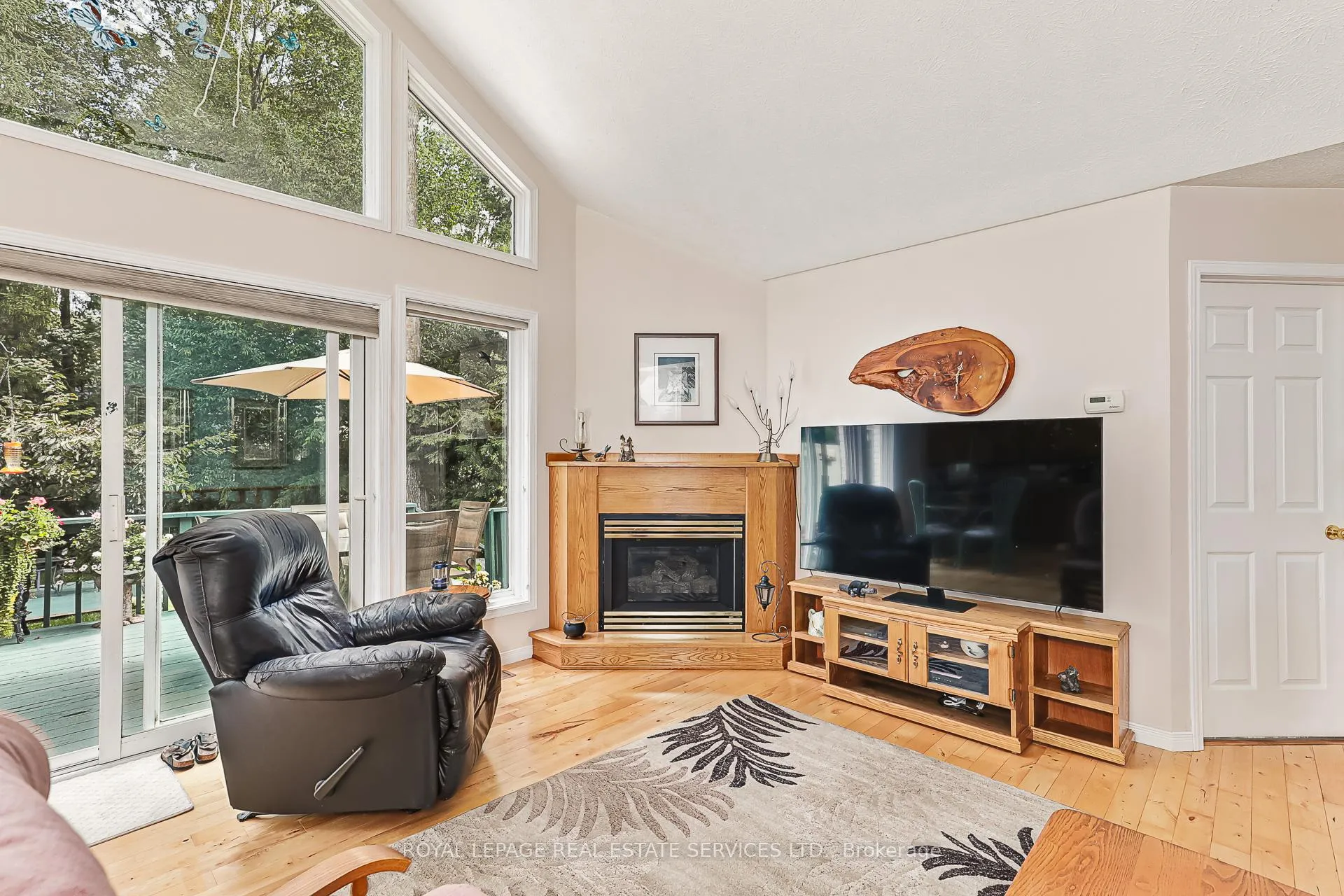 Photo 11 of 32 Pollard Drive, Meaford — HOMEH