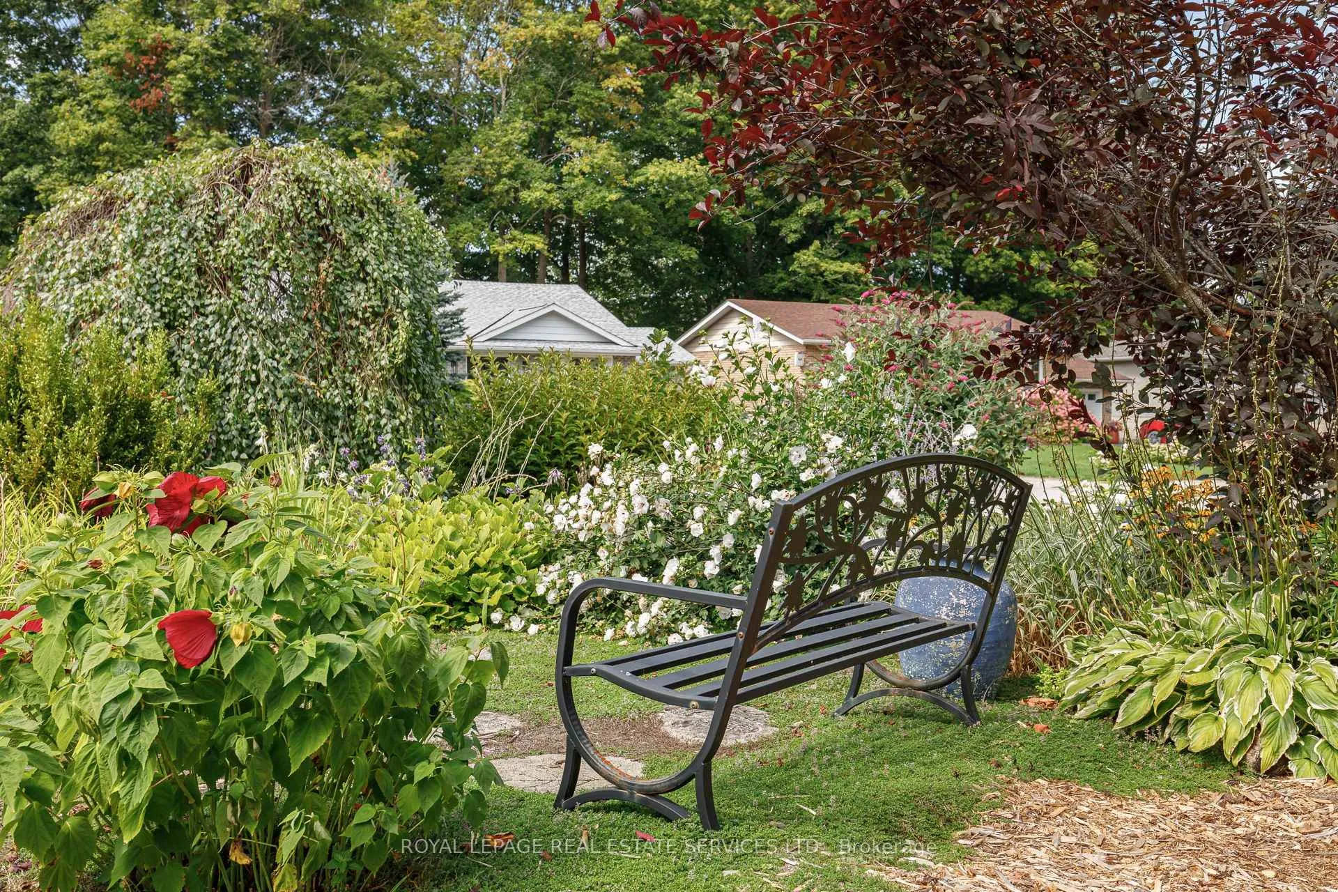 Photo 18 of 32 Pollard Drive, Meaford — HOMEH