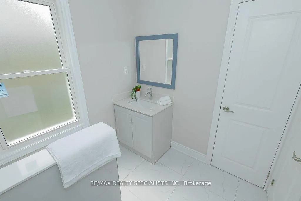 Photo 20 of 5920 Symmes Street, Niagara Falls, Dorchester — HOMEH