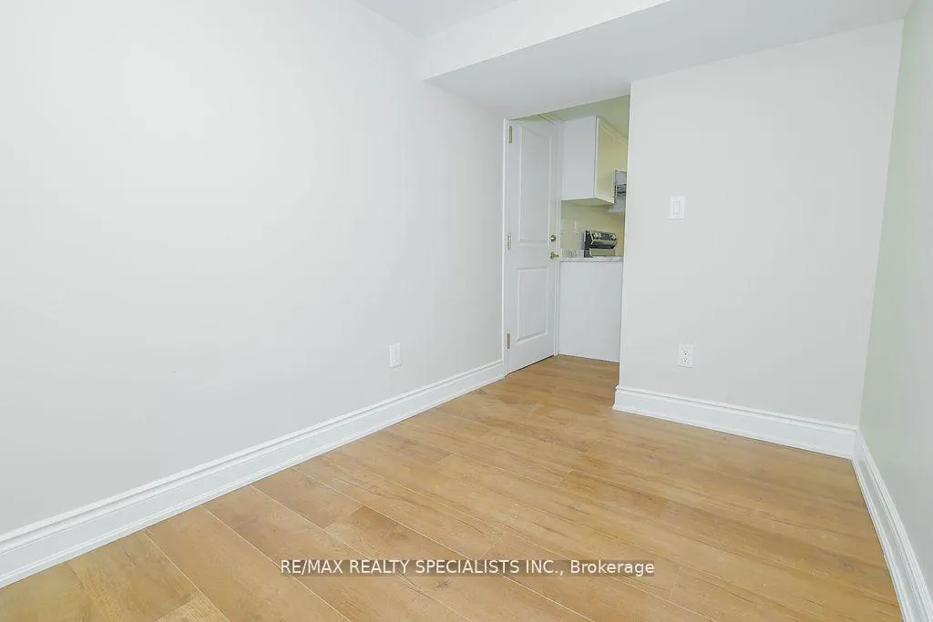Photo 27 of 5920 Symmes Street, Niagara Falls, Dorchester — HOMEH