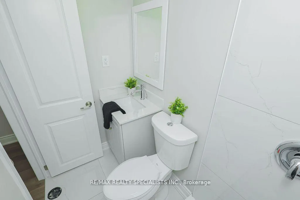 Photo 29 of 5920 Symmes Street, Niagara Falls, Dorchester — HOMEH
