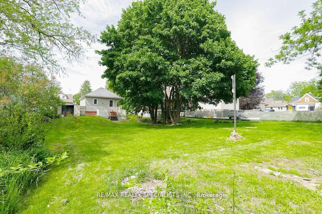 Photo 33 of 5920 Symmes Street, Niagara Falls, Dorchester — HOMEH
