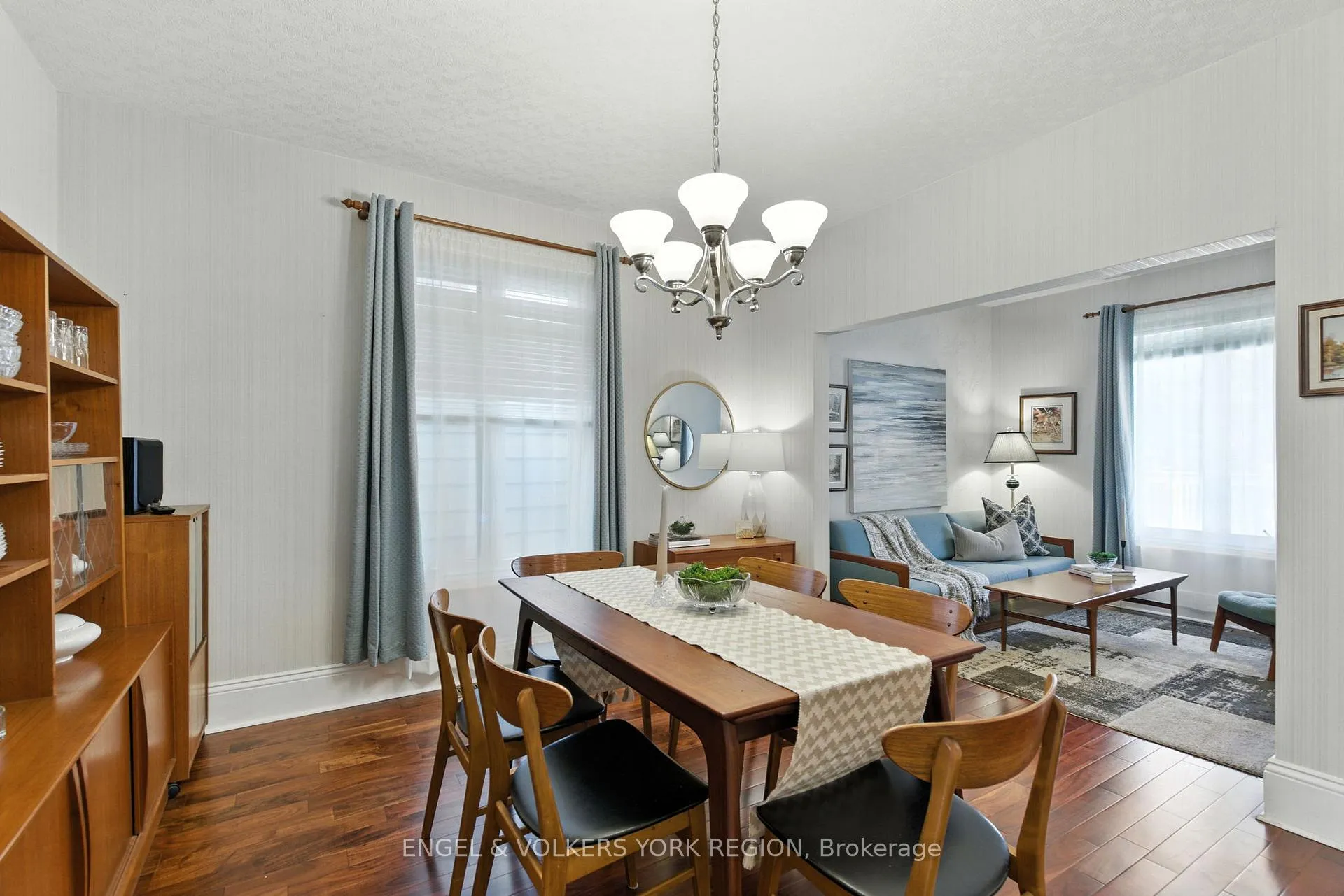 Photo 6 of 484 John Street N, Hamilton, North End — HOMEH