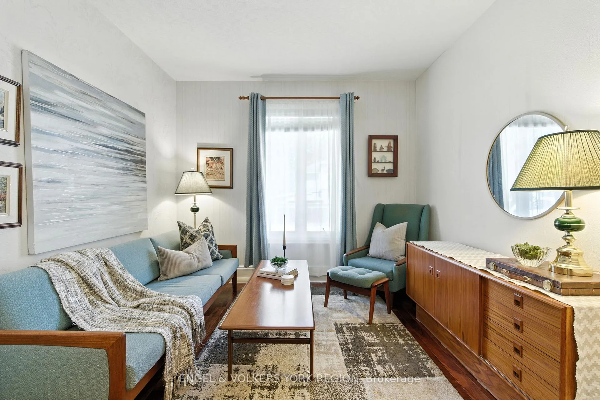 Photo 7 of 484 John Street N, Hamilton, North End — HOMEH