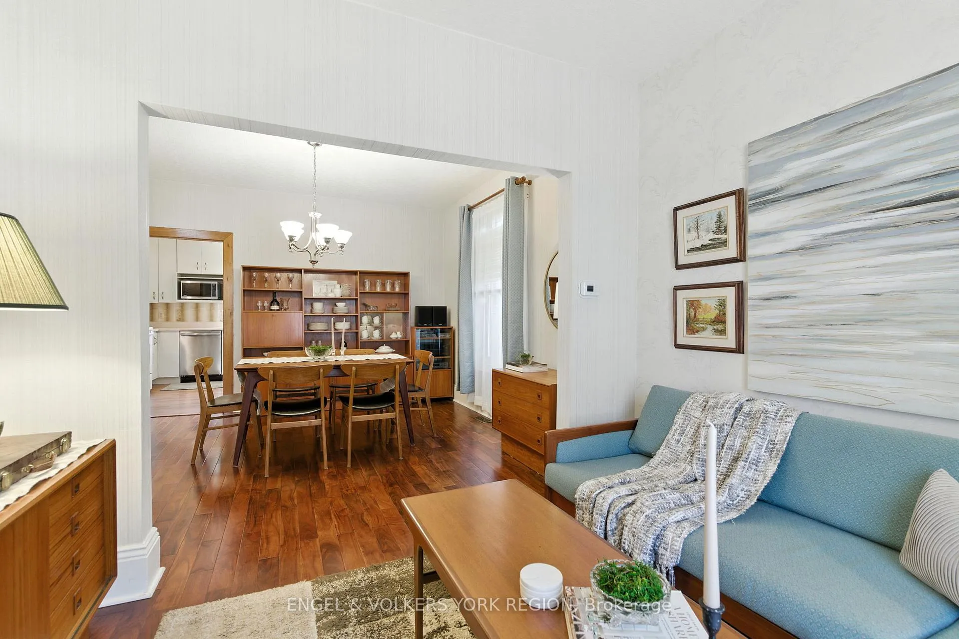 Photo 9 of 484 John Street N, Hamilton, North End — HOMEH