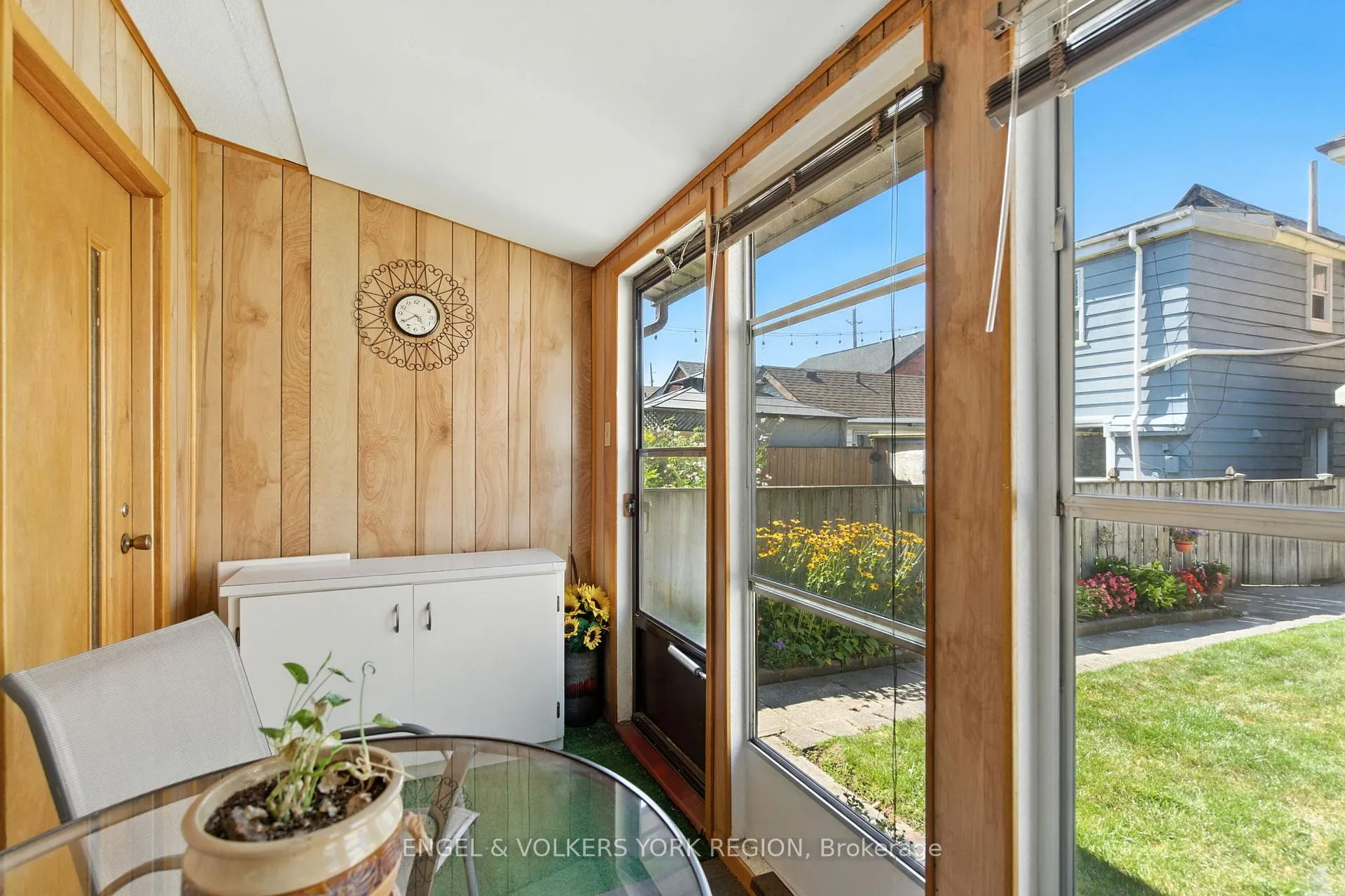 Photo 43 of 484 John Street N, Hamilton, North End — HOMEH
