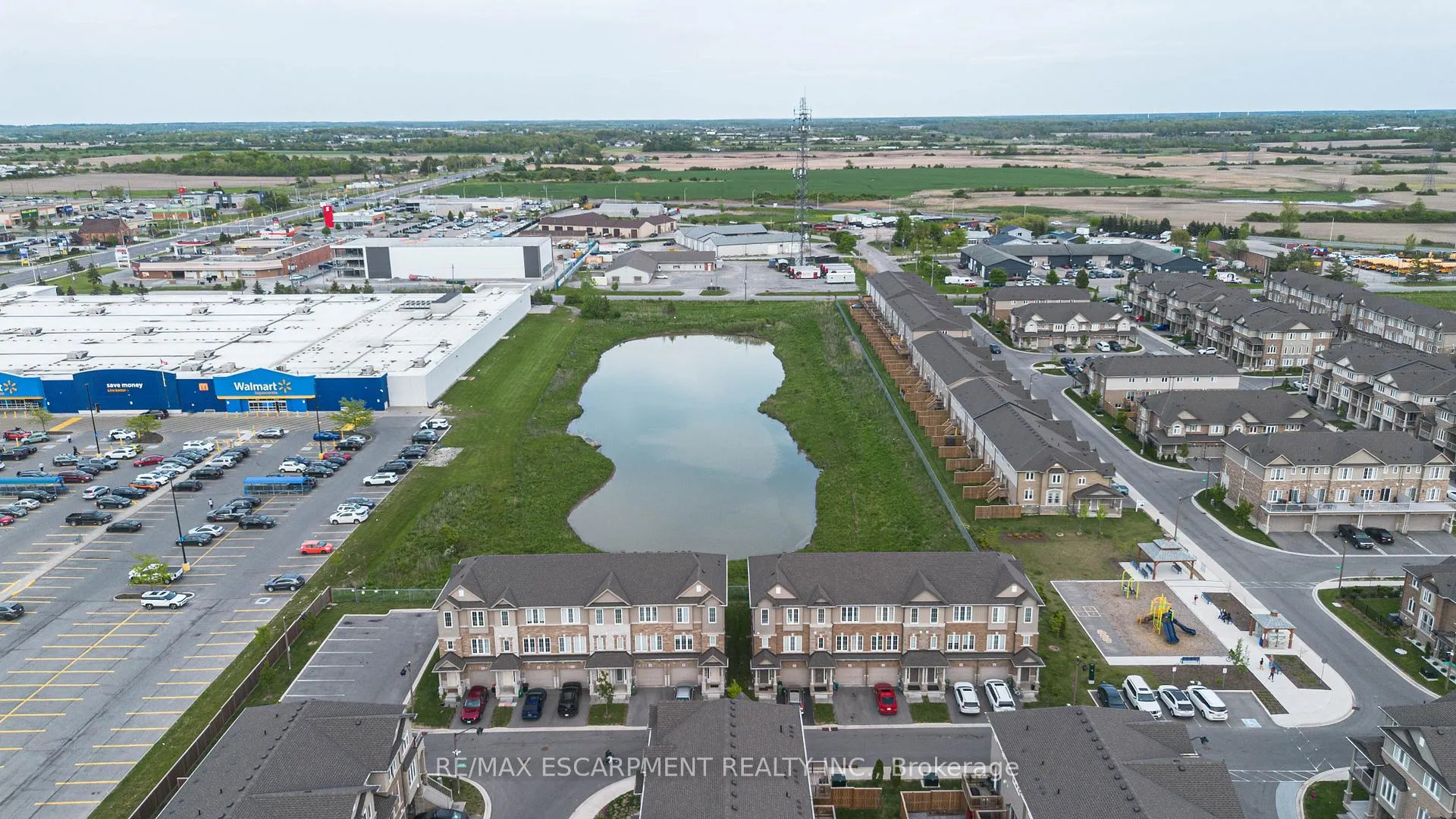 Photo 24 of 52 Aquarius Crescent, Hamilton, Rural Glanbrook — HOMEH
