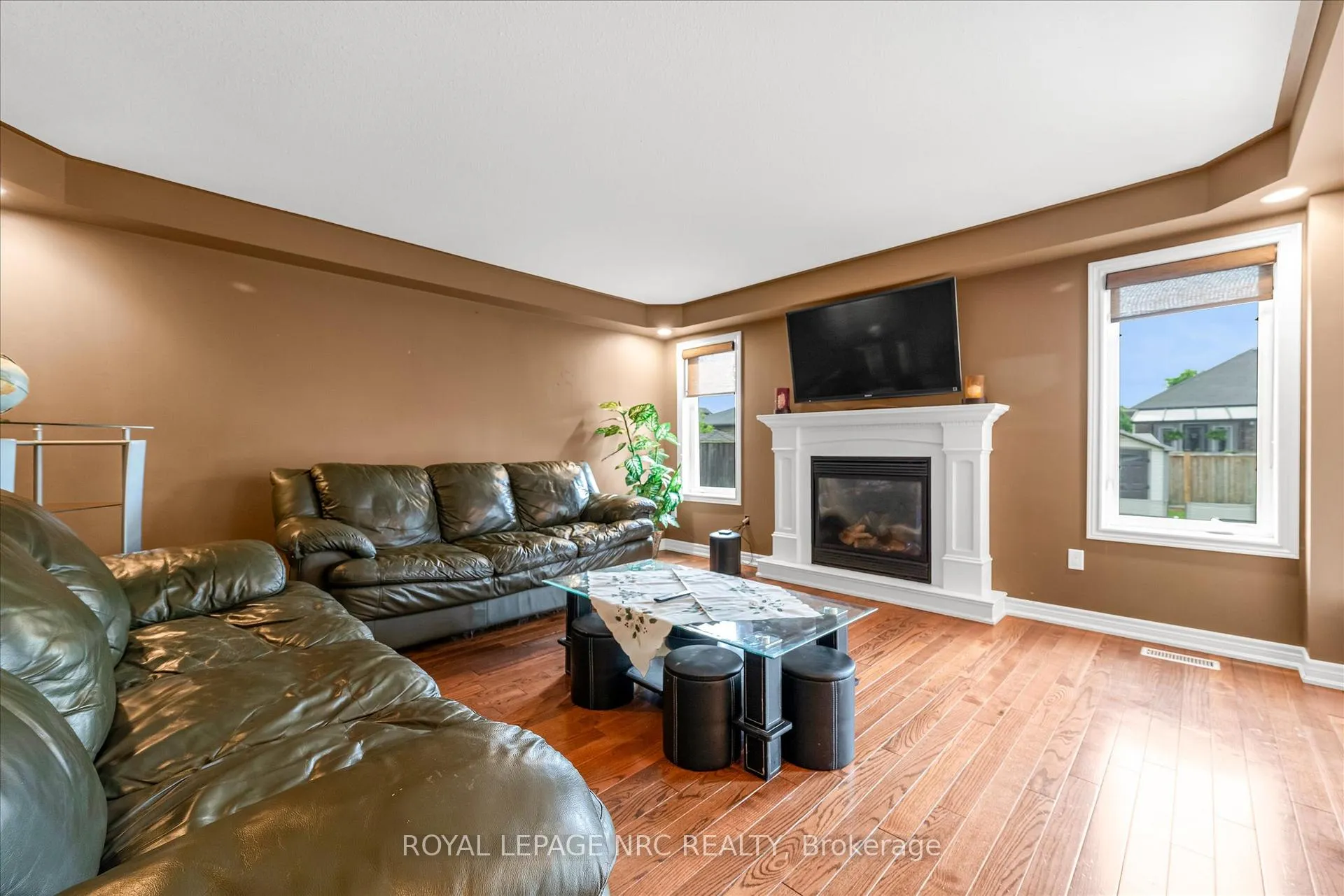 Photo 21 of 9 Cooper Court, Pelham, Fonthill — HOMEH